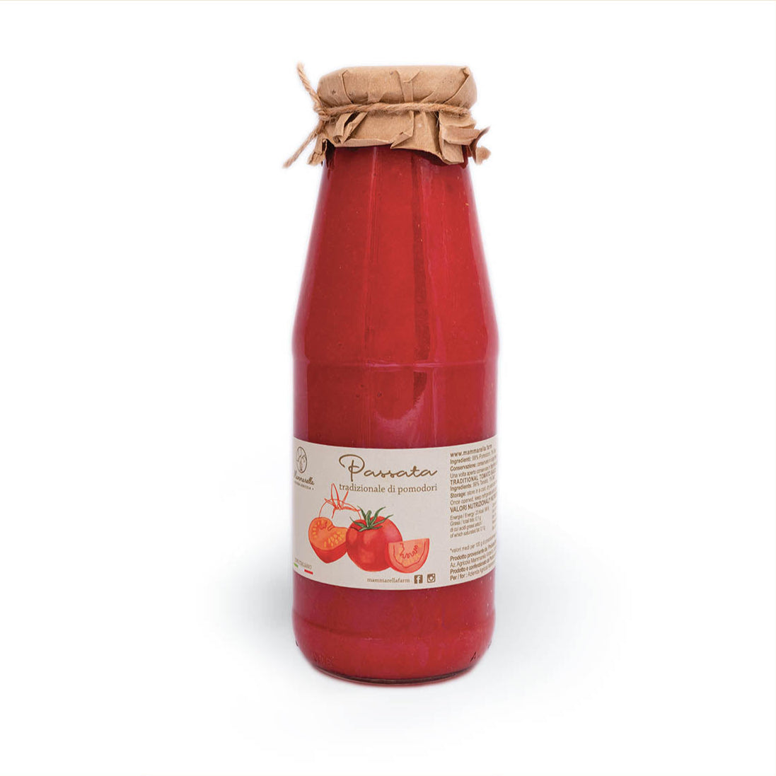 Traditionelle italienische Passata di Pomodoro – fruchtige Tomatensauce in Flasche mit Naturpapier-Verschluss