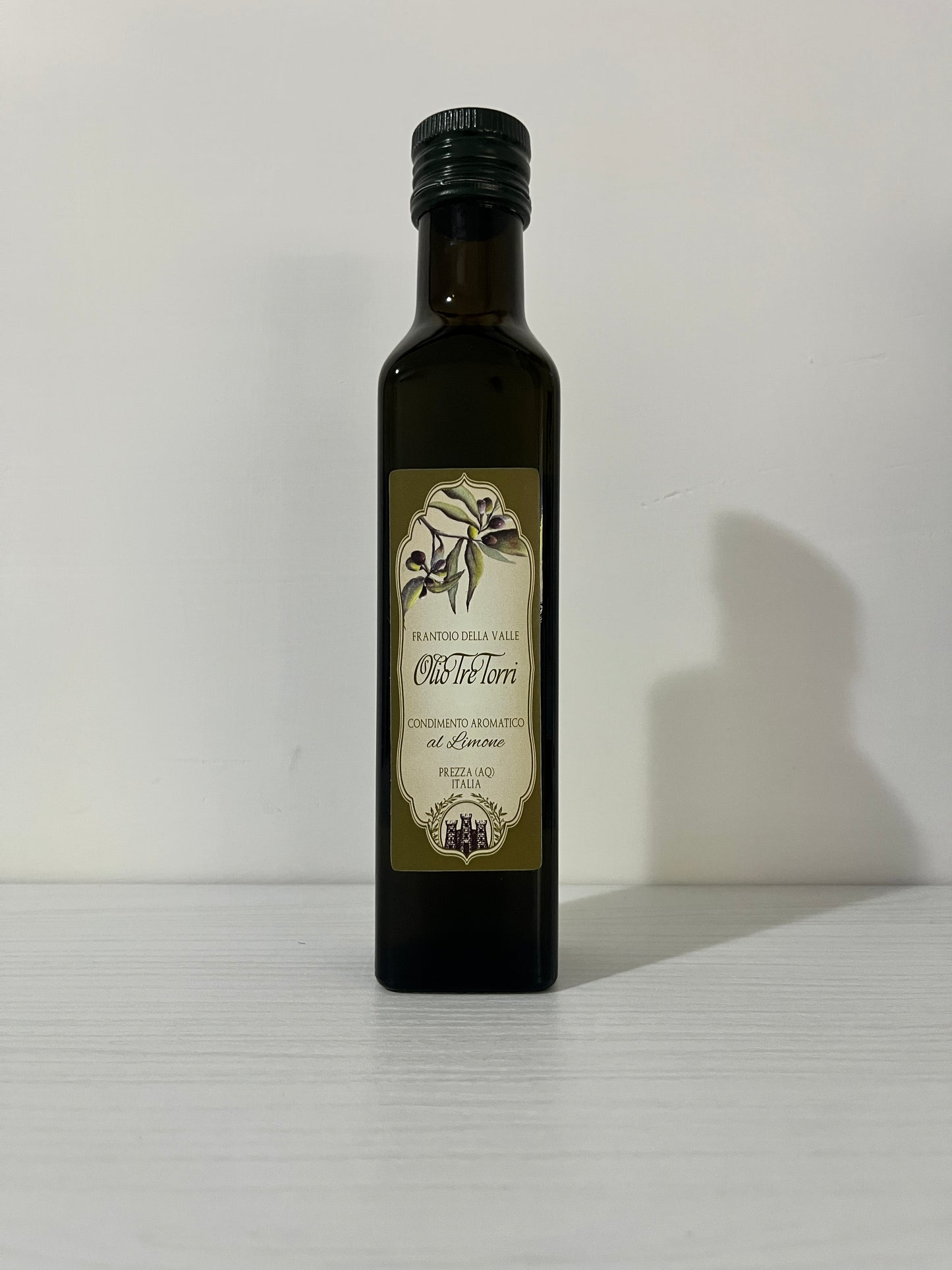 Extra virgin olive oil with lemon - Tre Torri